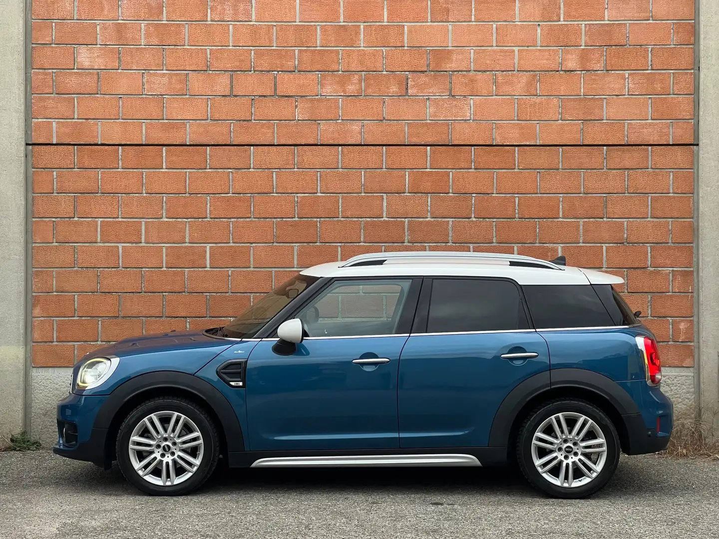 MINI Cooper Countryman Mini Countryman 2.0 Cooper D automatica Bleu - 2