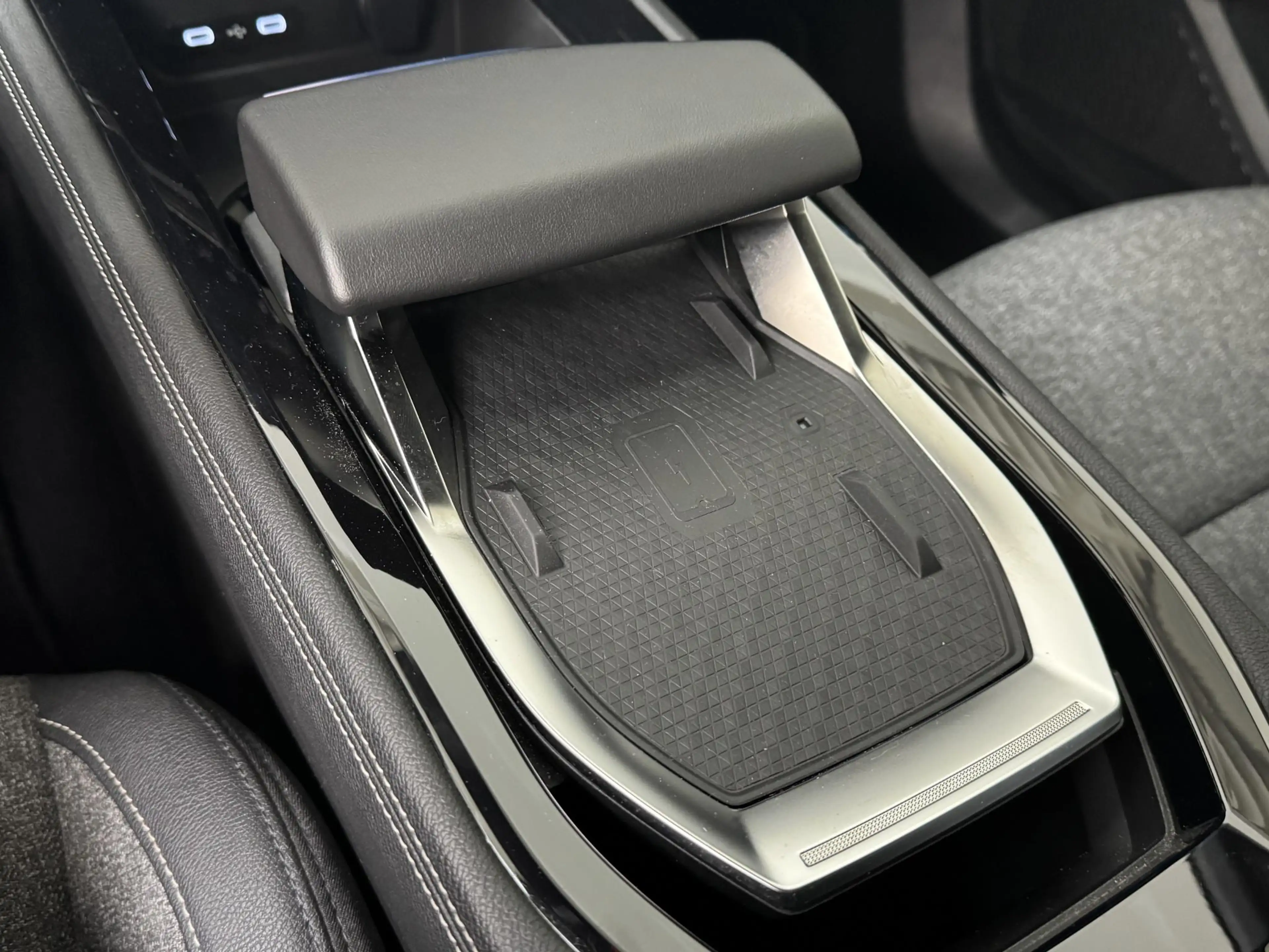 Renault Espace E-Tech full hybrid 200 Techno 7p. | Stoelverwarmin — photo 34