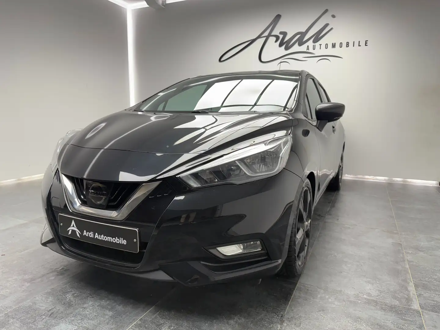 Nissan Micra 1.0 DIG-T N-Sport*CARPLAY*CAMERA*GARANTIE 12 MOIS* Zwart - 1