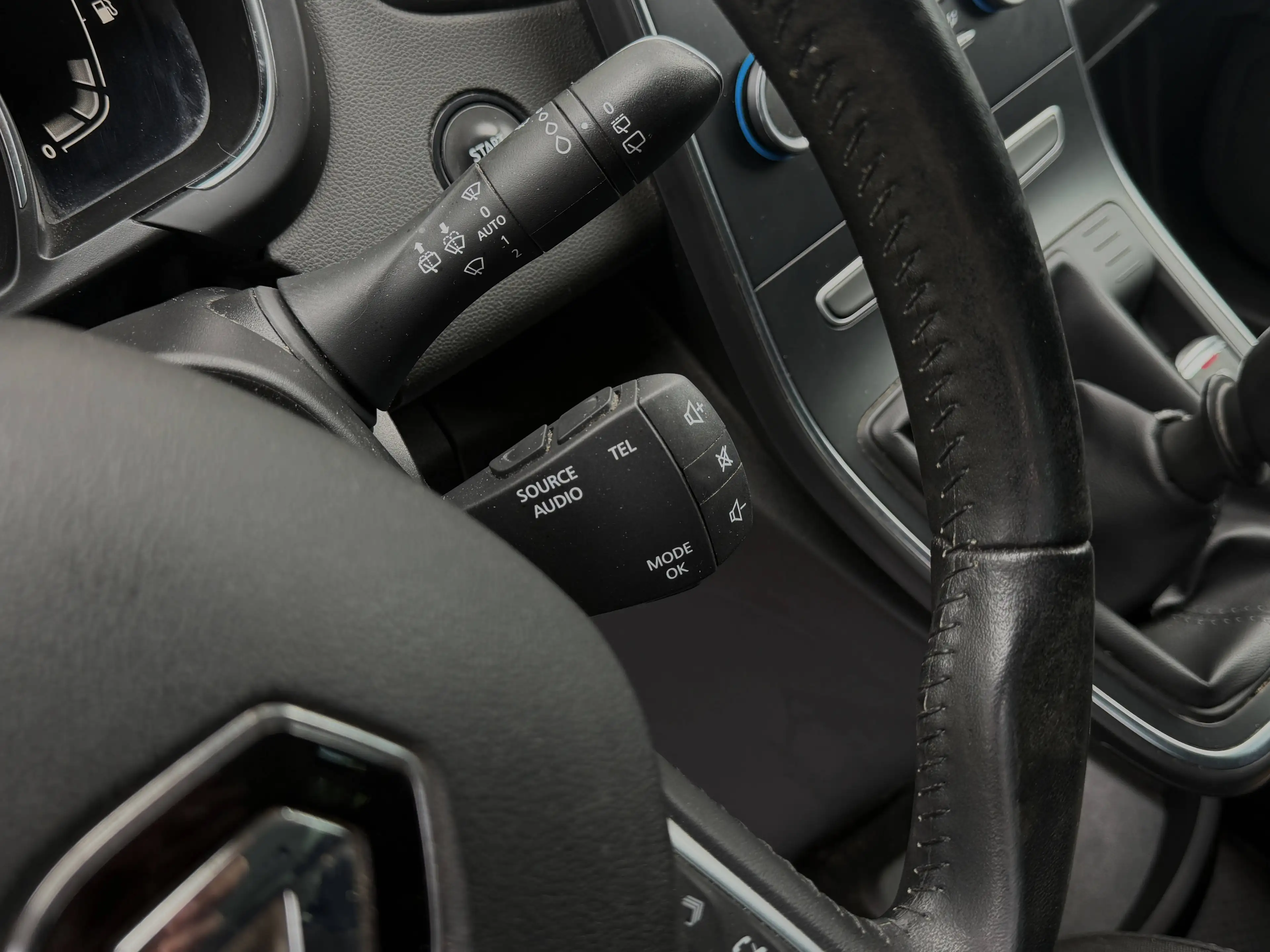 Renault Grand Scenic 1.33 TCe Energy Limited 7PLACES/GPS/BLUETOOTH/CRUISE/PDC/ATTACHE REMORQUE/GARANTIE 12 MOIS — photo 8