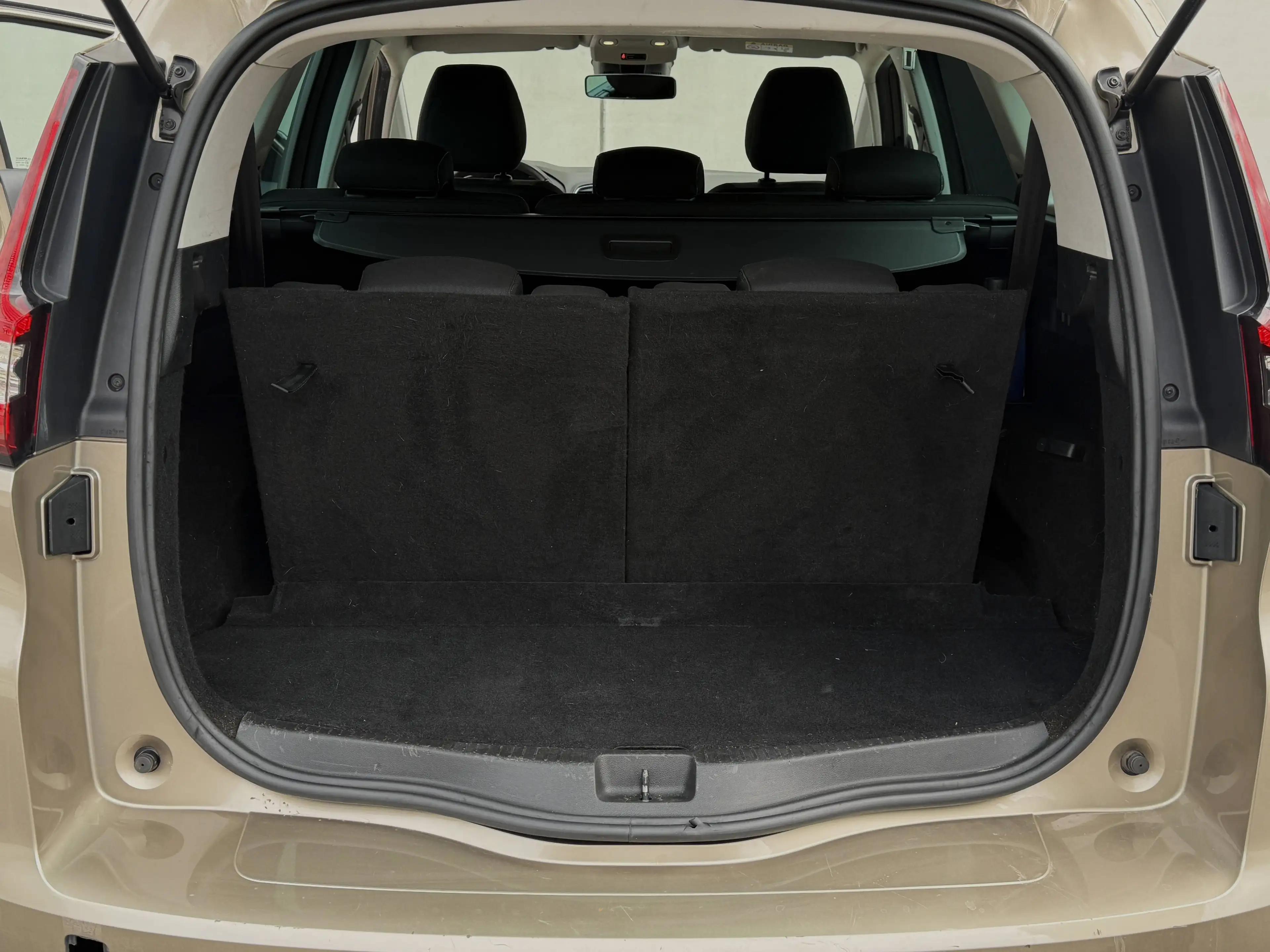 Renault Grand Scenic 1.33 TCe Energy Limited 7PLACES/GPS/BLUETOOTH/CRUISE/PDC/ATTACHE REMORQUE/GARANTIE 12 MOIS — photo 14