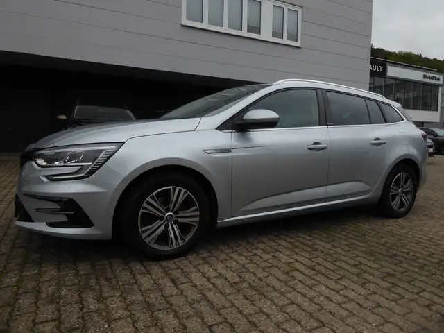 Renault Megane Grand Tour Intens Plug-In-Hybrid 160