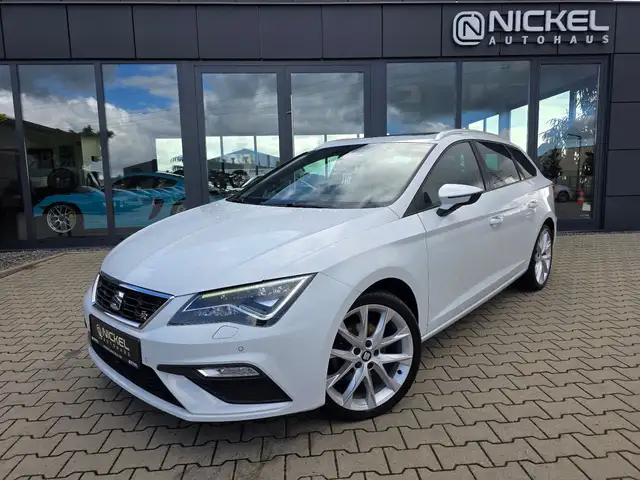 Seat Leon ST FR*Pano*Led*Digi Tacho*Leder*BEATS*