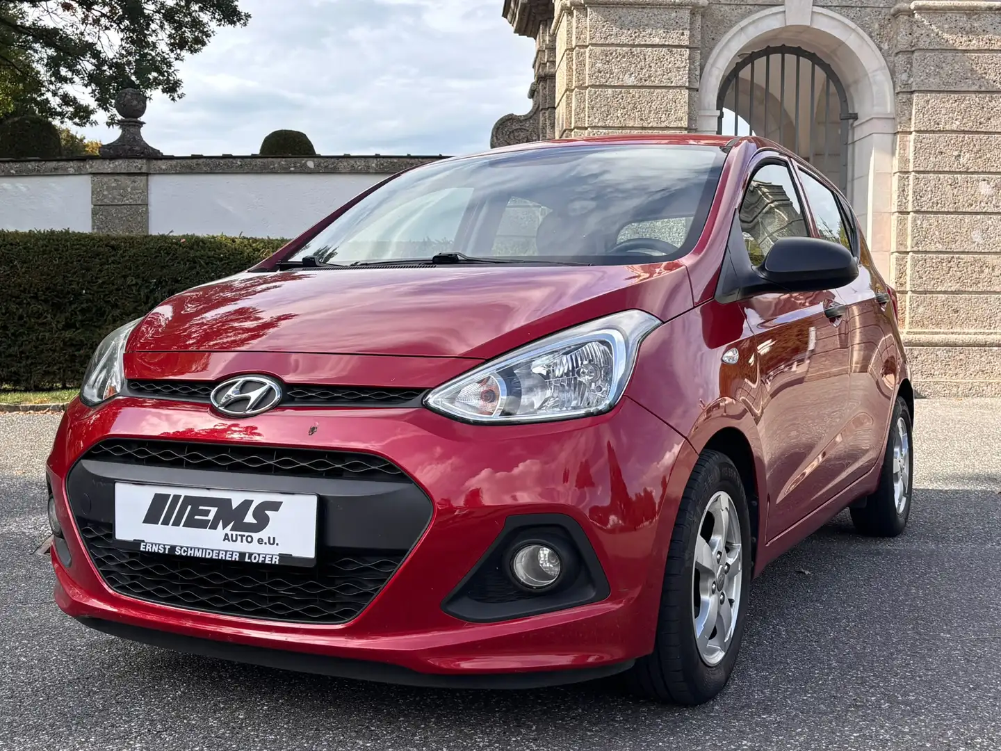 Hyundai i10 *PICKERL*8FACH*5TÜREN* Rot - 2