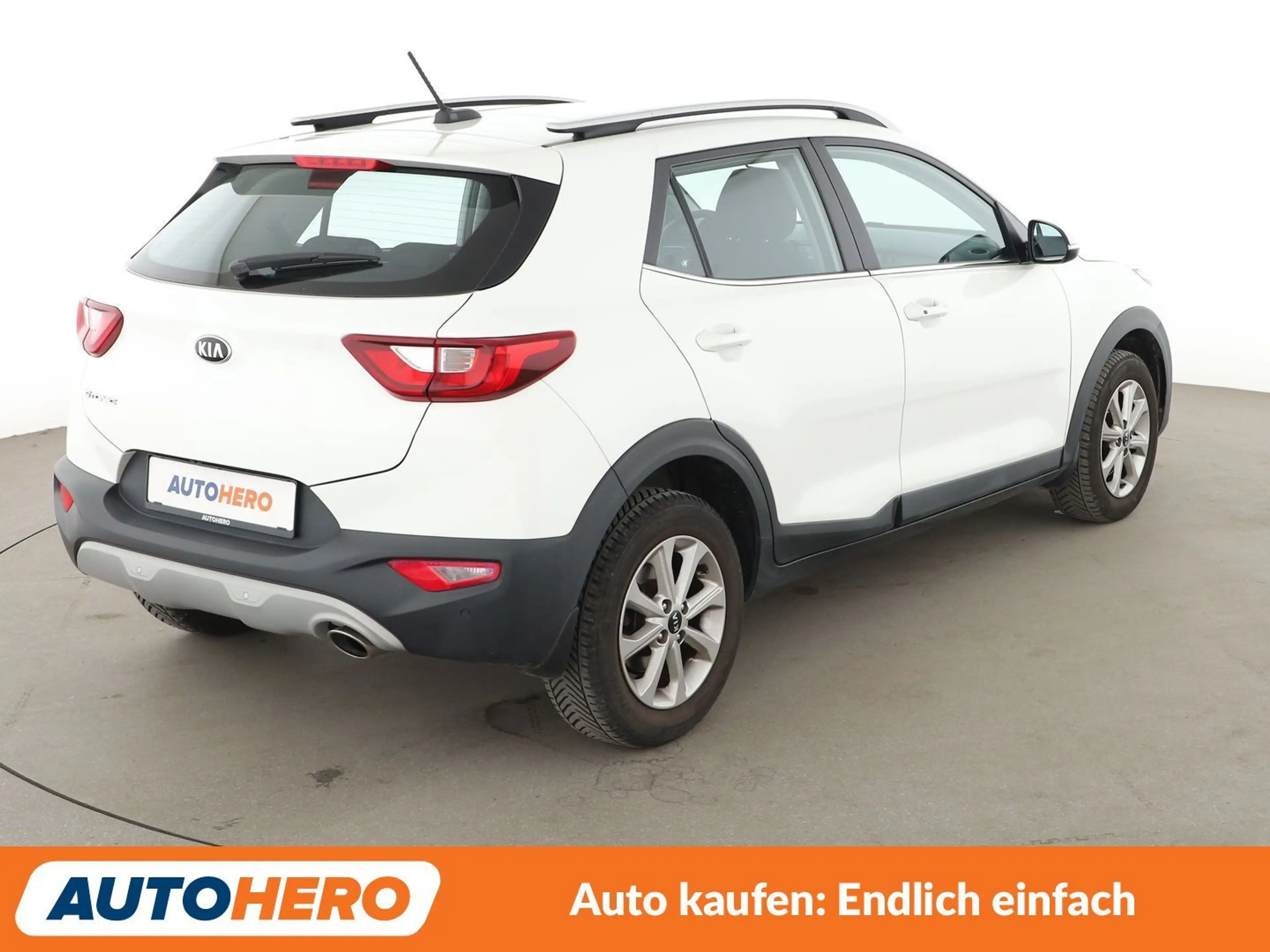 Kia Stonic 1.4 Spirit*SPUR*PDC*SHZ*KLIMA*TEMPO*GARANTIE* — photo 6