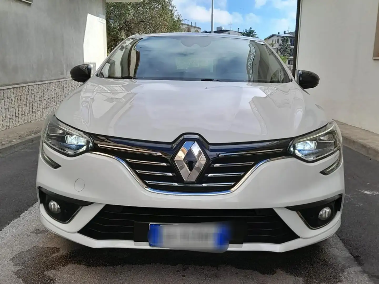 Renault Megane Renault Megane Mégane Blue dCi 115 CV Intens Bianco - 2