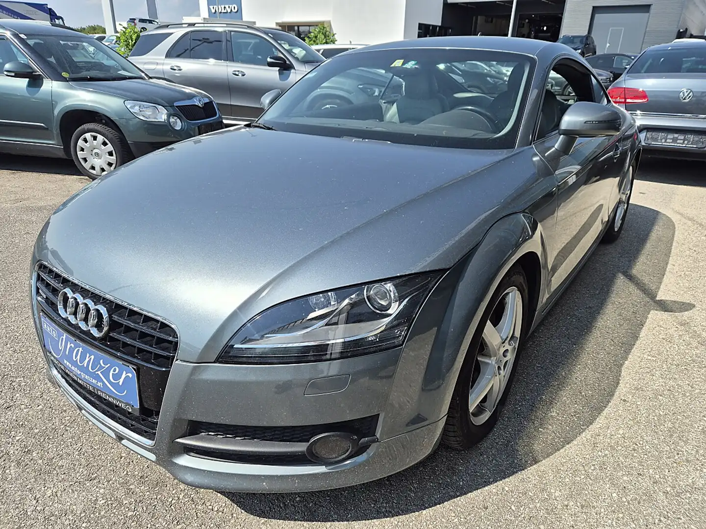 Audi TT Coupé 3,2 V6 S-tronic quattro Grau - 2
