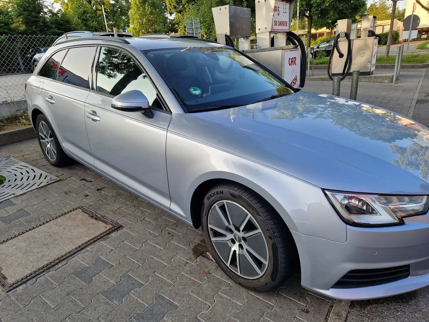 Audi A4 AVANT35 2.0 TDI TIP TOP! - 2