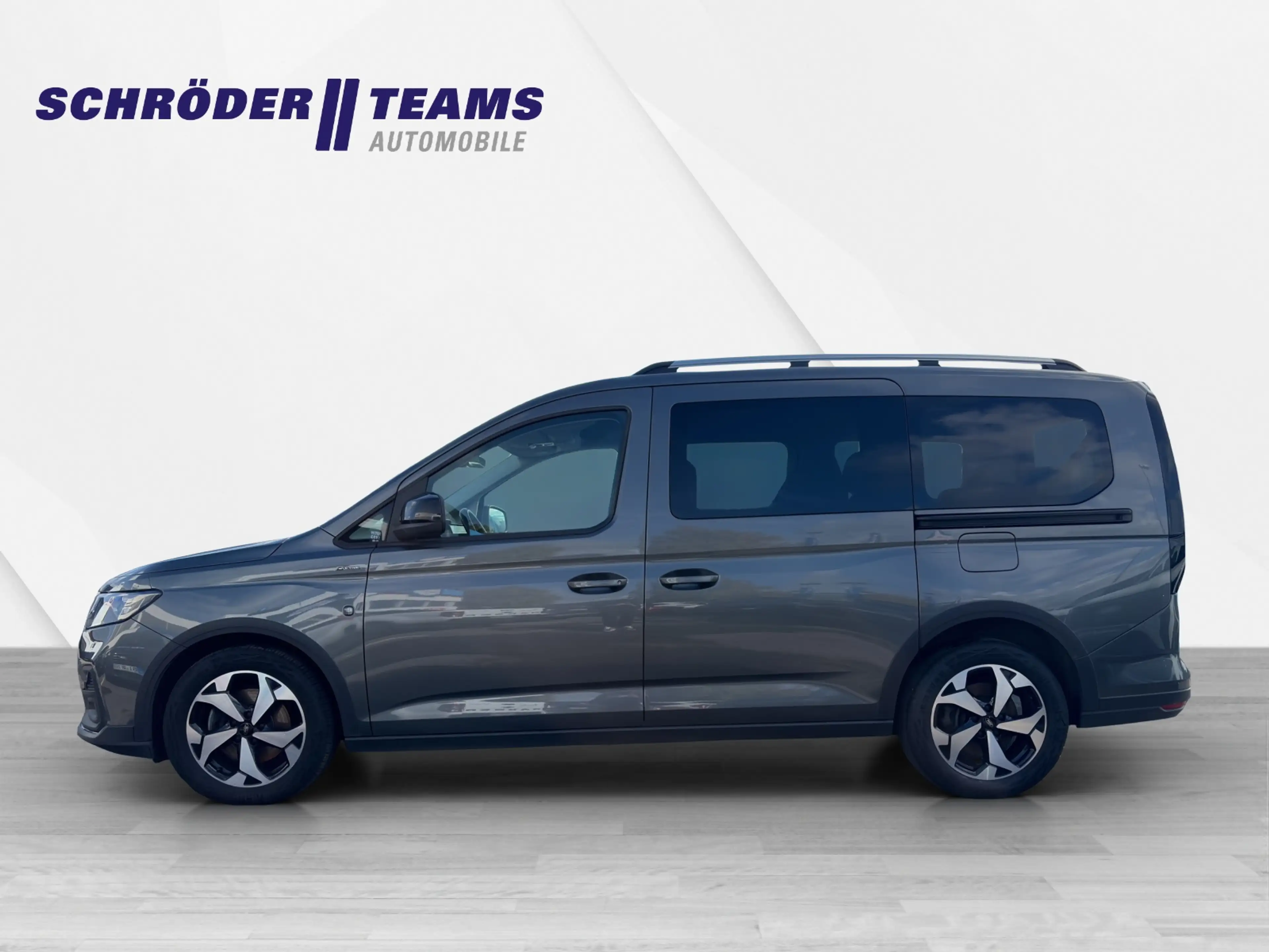 Ford Grand Tourneo Connect Active — photo 7