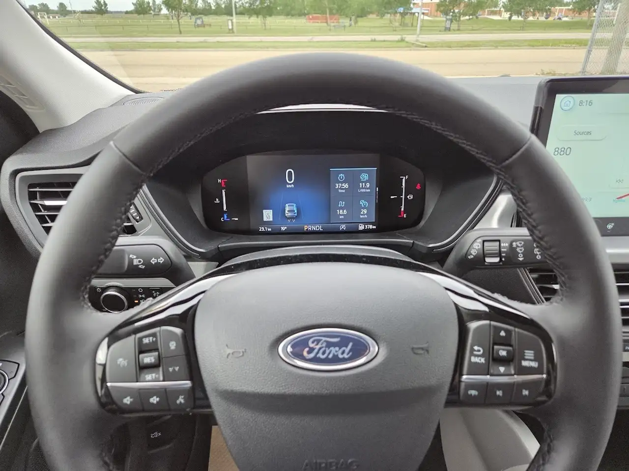 Ford Escape снимка Ford Escape