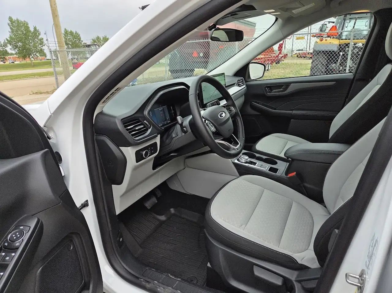 Ford Escape снимка Ford Escape