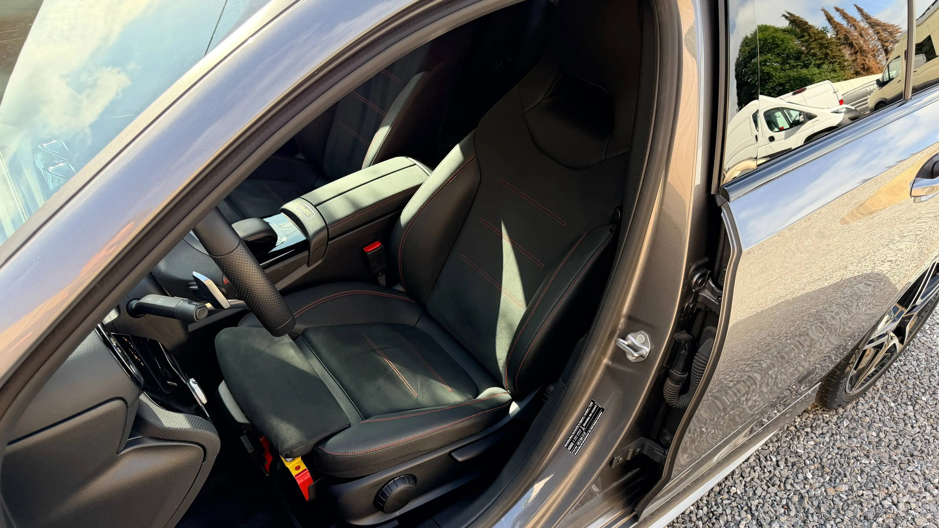 Mercedes-Benz A 180 A 180 AMG Line Camera , Lane assist ..... — photo 8