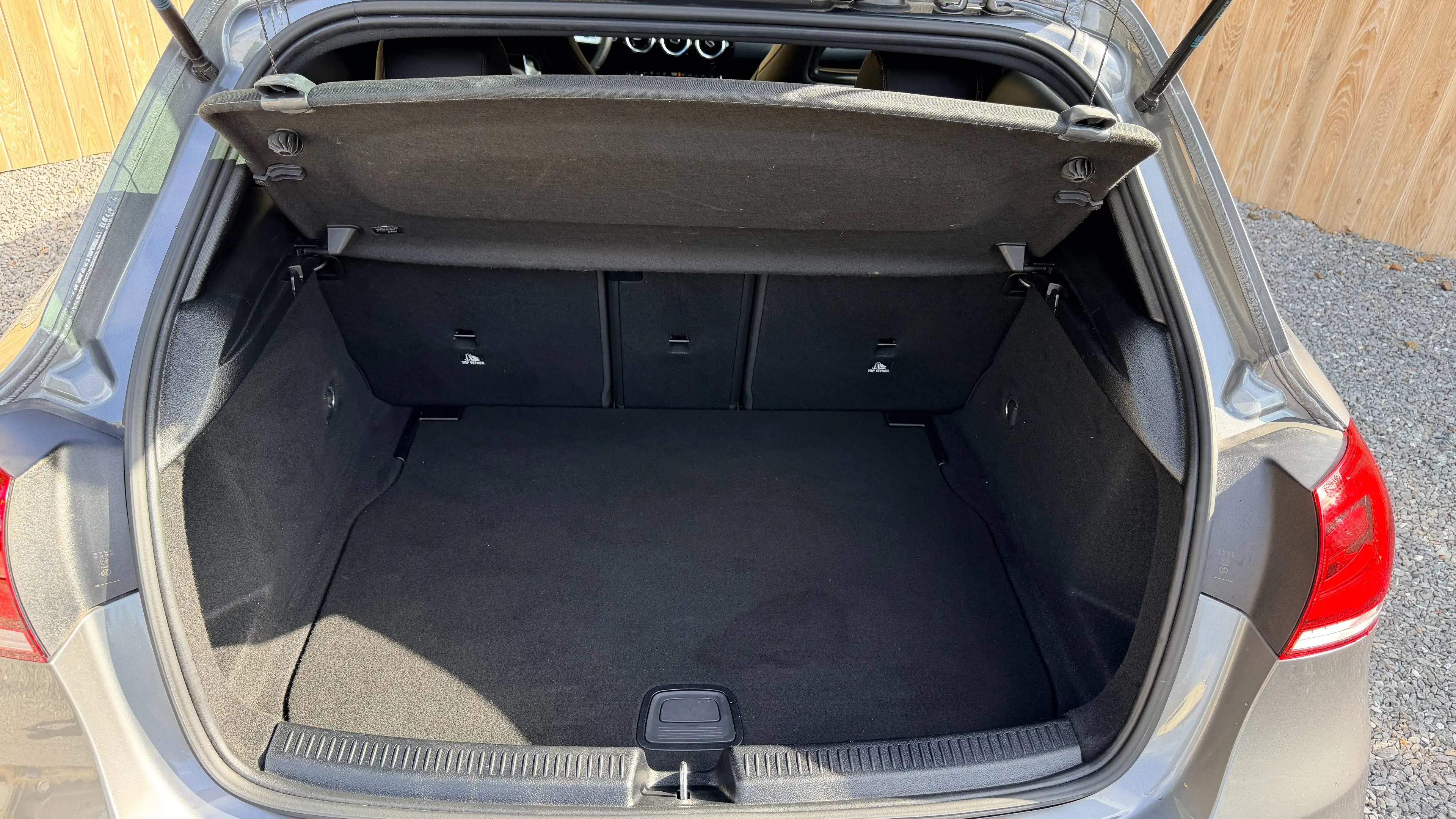 Mercedes-Benz A 180 A 180 AMG Line Camera , Lane assist ..... — photo 14