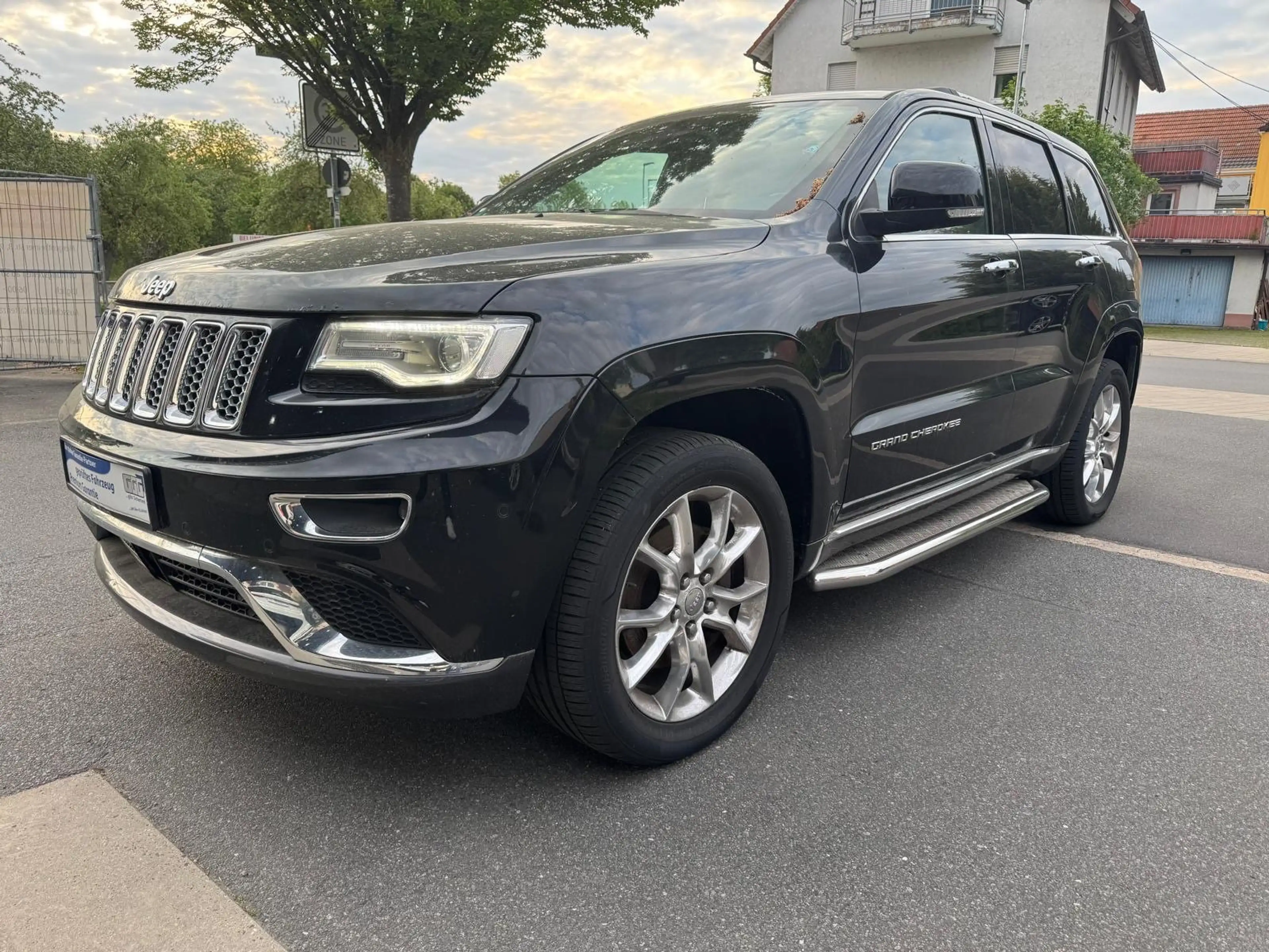 Jeep Grand Cherokee 3.0 CRD Summit Panoramadach "20 Alu Motorprobleme