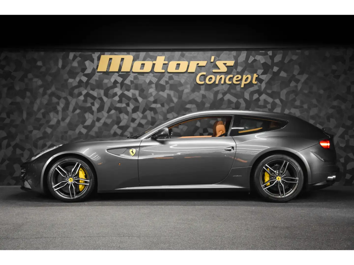 Ferrari FF 6.3 V12 - GRIGIO SILVERSTONE Grijs - 2