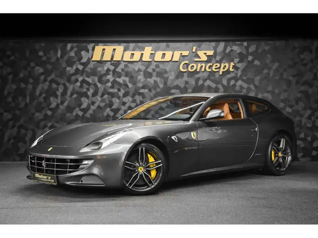 Ferrari FF 6.3 V12 - GRIGIO SILVERSTONE