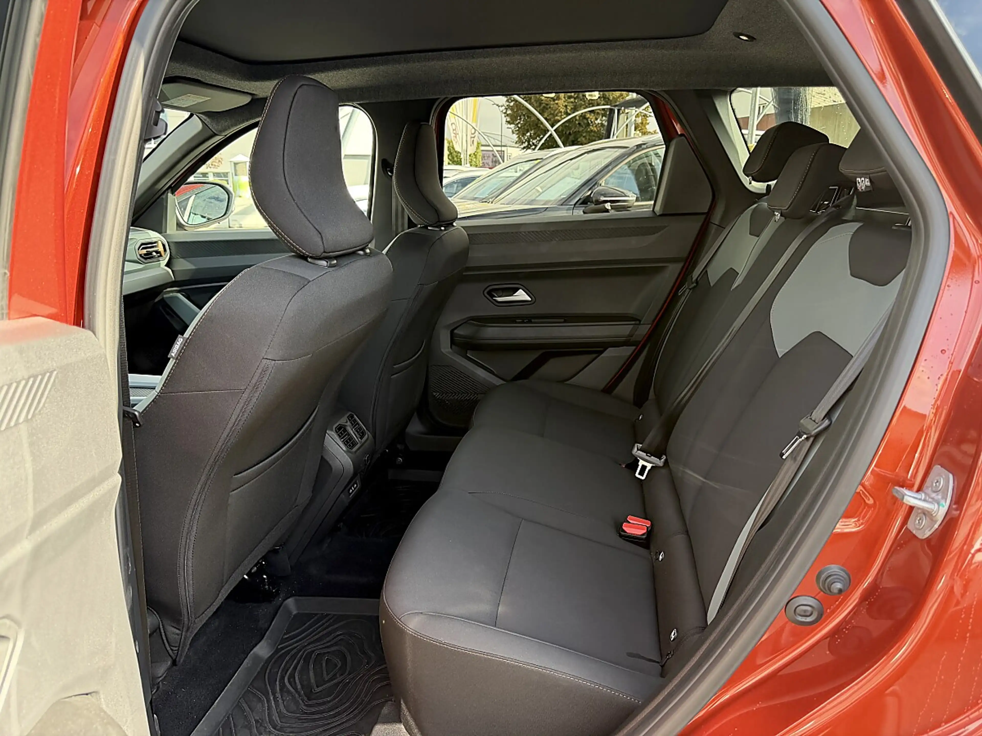 Dacia Bigster Extreme G-150 4x4 Automatik LED PDC Multi-View ... — photo 8