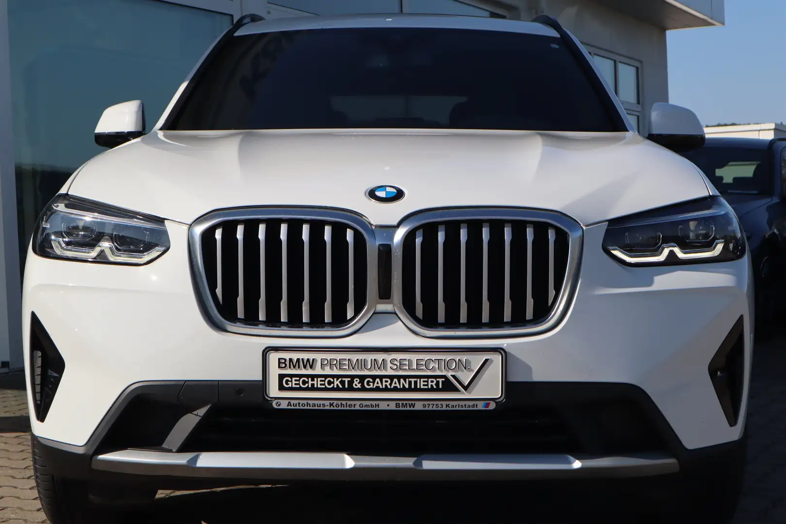 BMW X3 xDrive30d ZA/DAB/LED/WLAN/Pano.Dach/AHK/Shz Weiß - 2
