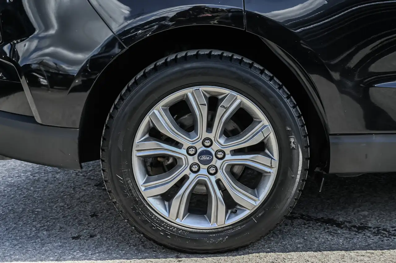 Ford Edge снимка Ford Edge