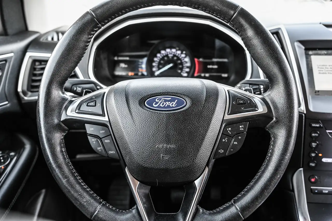 Ford Edge снимка Ford Edge
