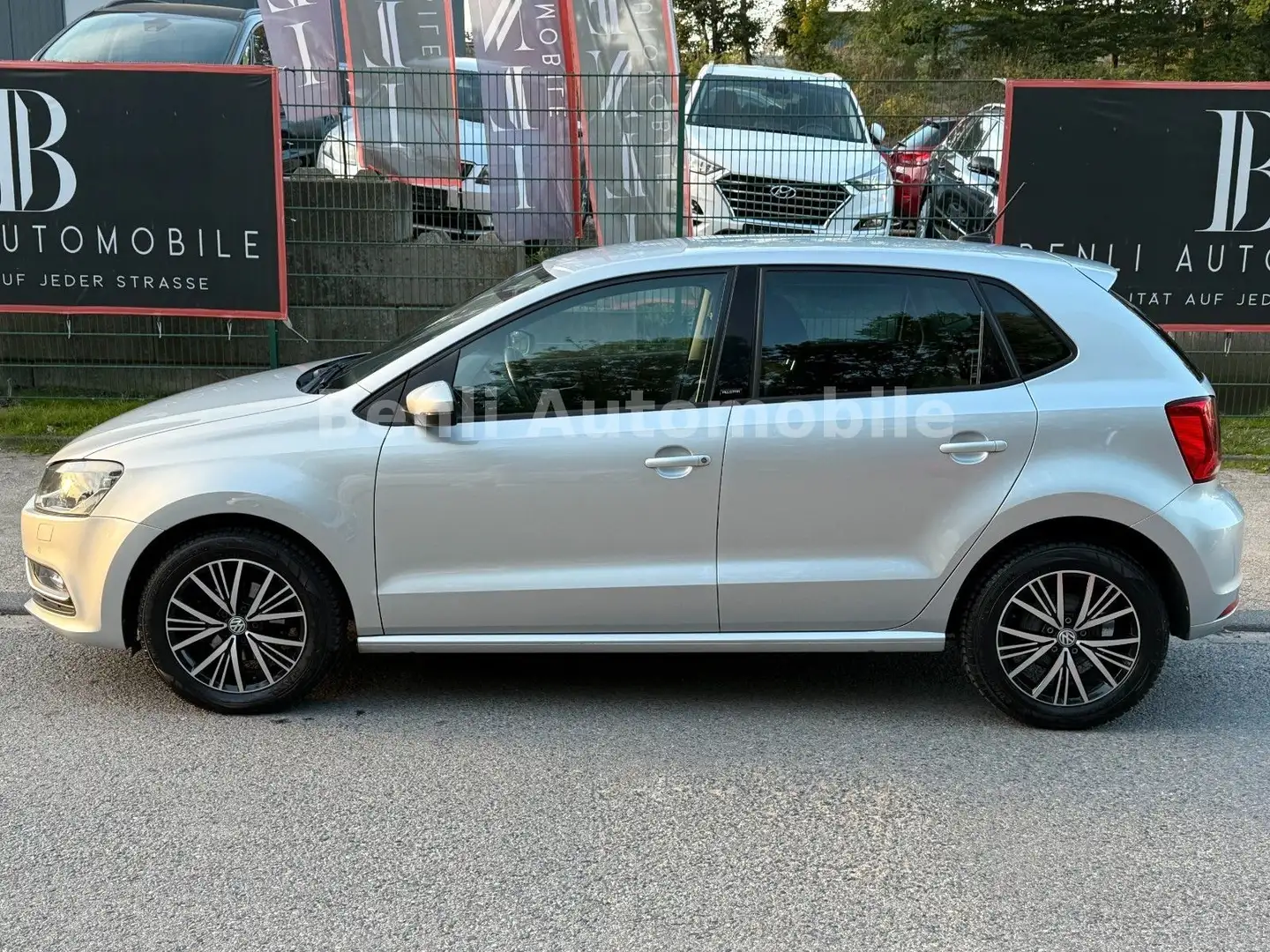 Volkswagen Polo Allstar BMT/NAVI/SHZ/TMP/START-STOP/TÜV-AU Argent - 2
