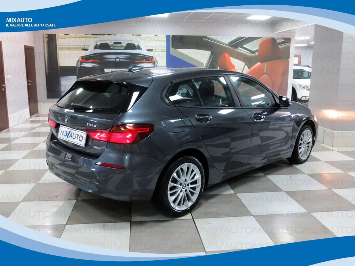 BMW 116 D 5 Porte Business Advantage AUT EU6 Grigio - 2