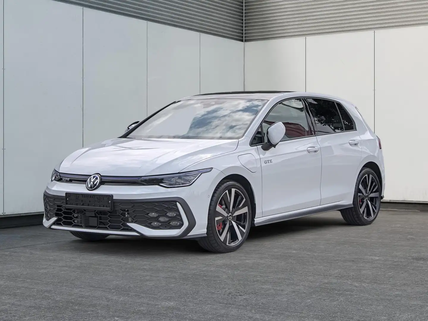 Volkswagen Golf GTE IQ.LIGHT MATRIX+ACC+KLIMA+APP+17" ALU 1.5 T... - 1