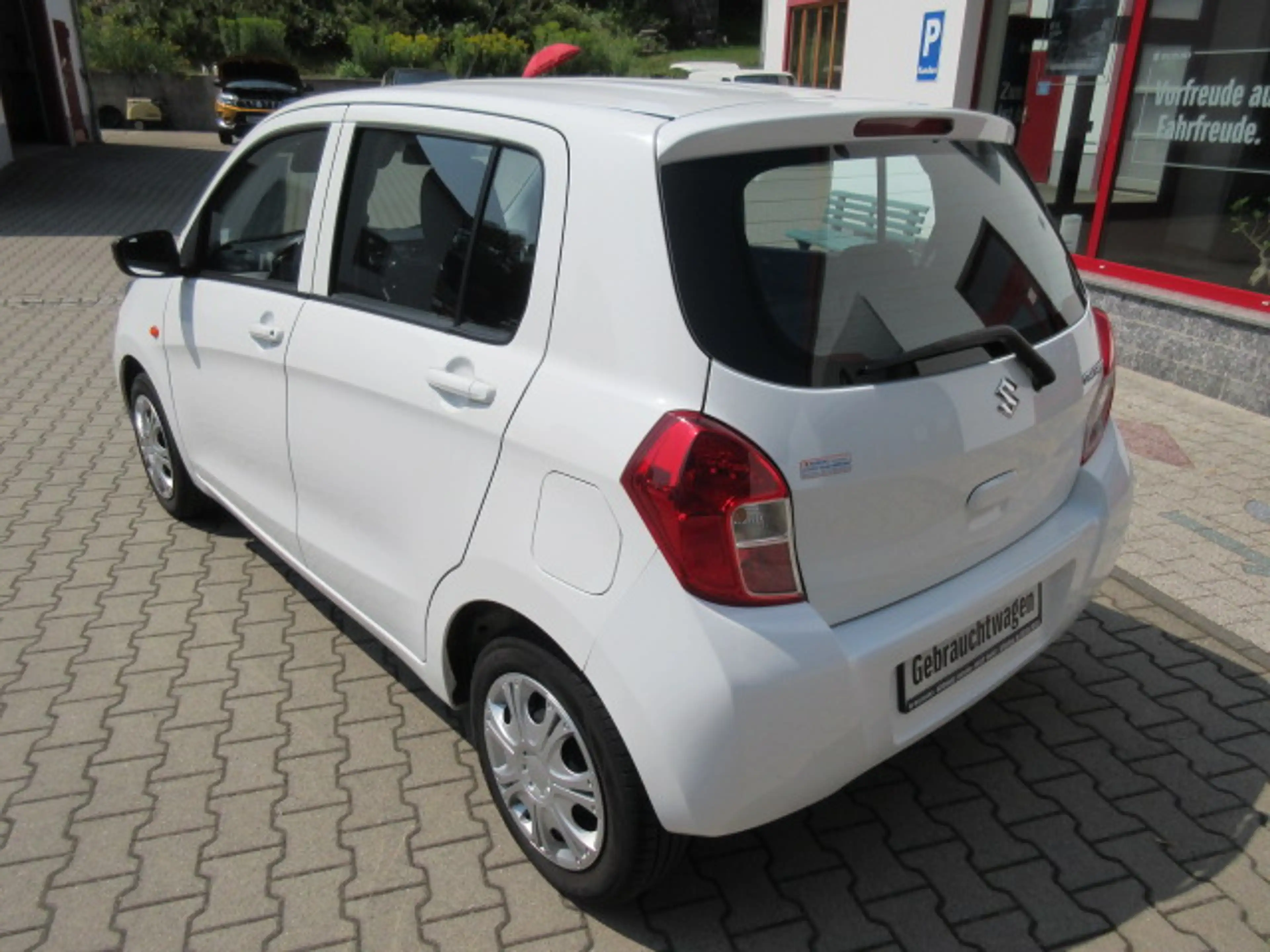 Suzuki Celerio Celerio 1.0 Club — photo 4