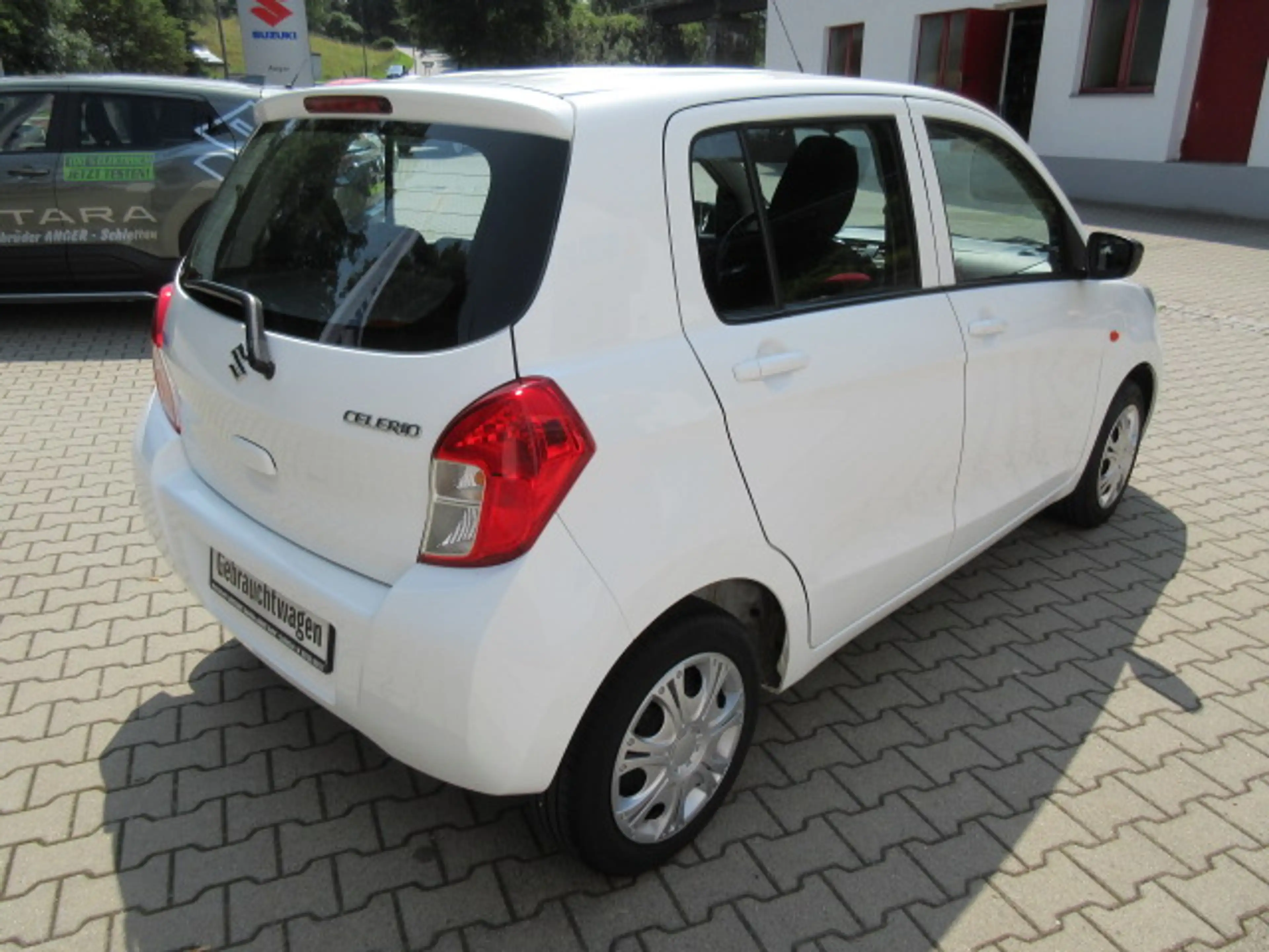 Suzuki Celerio Celerio 1.0 Club — photo 6