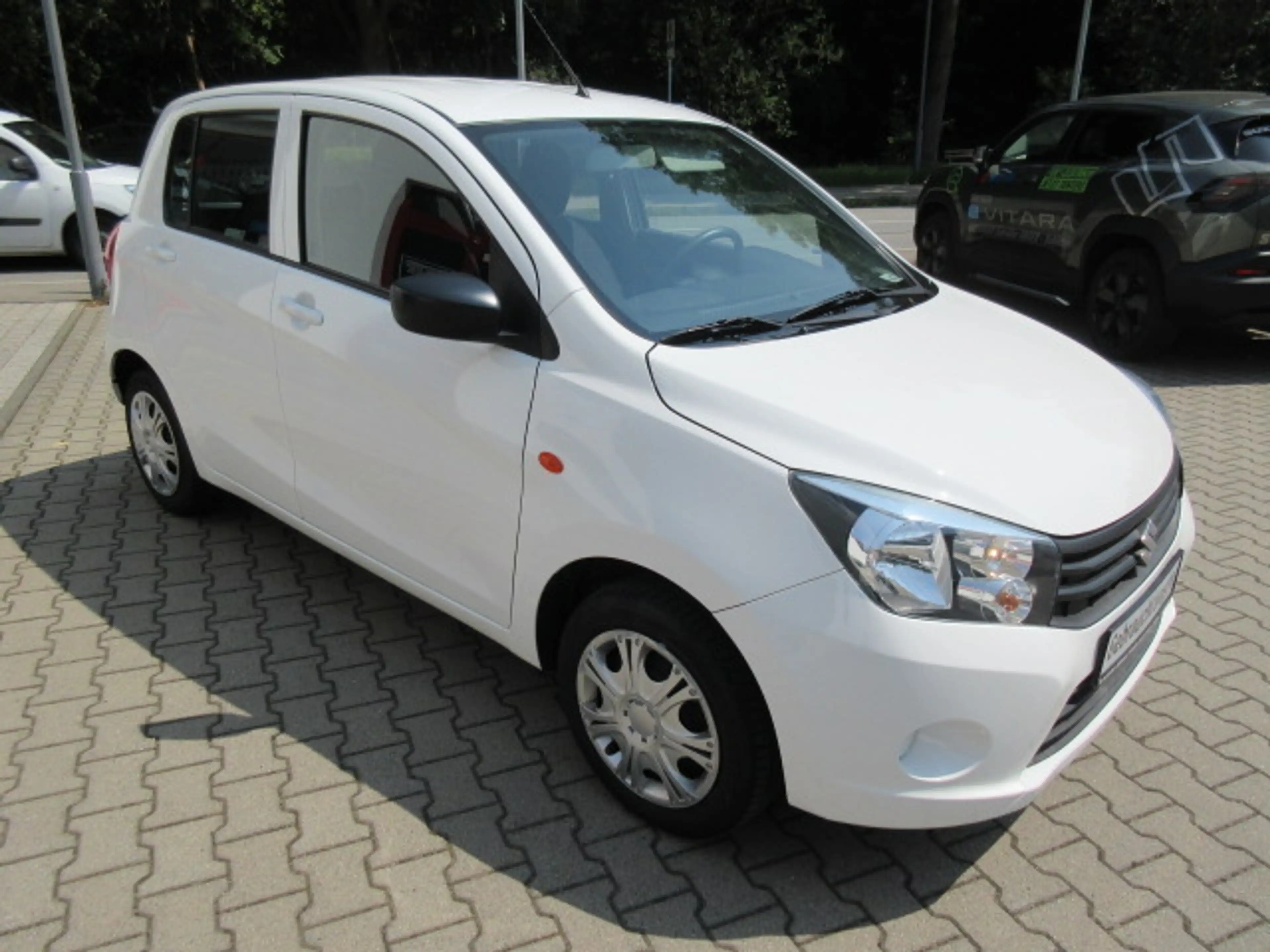 Suzuki Celerio Celerio 1.0 Club — photo 8