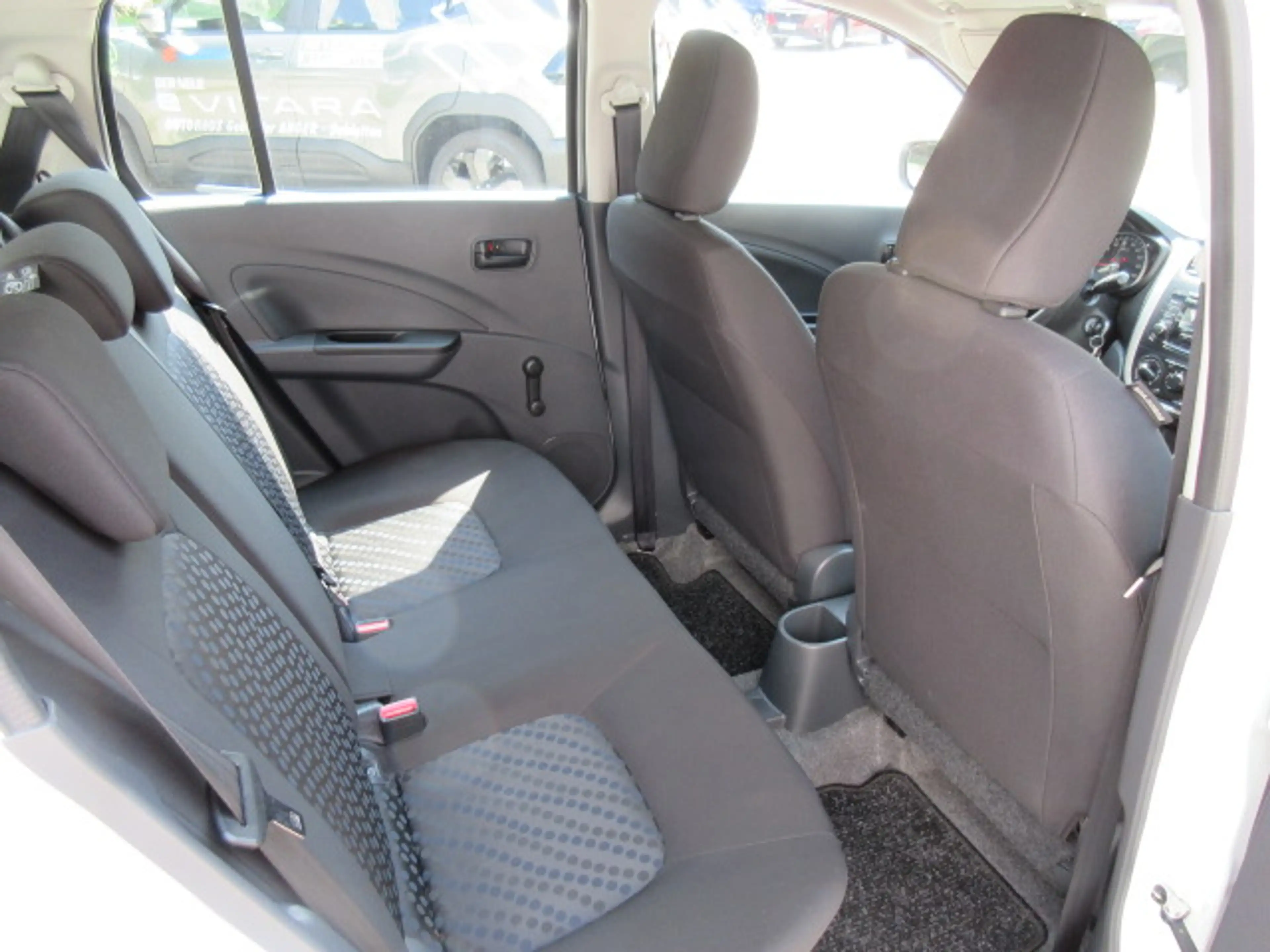Suzuki Celerio Celerio 1.0 Club — photo 12