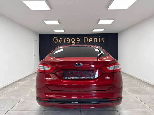 Ford Mondeo — photo 7