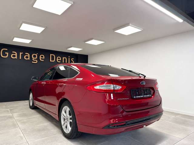 Ford Mondeo — photo 6