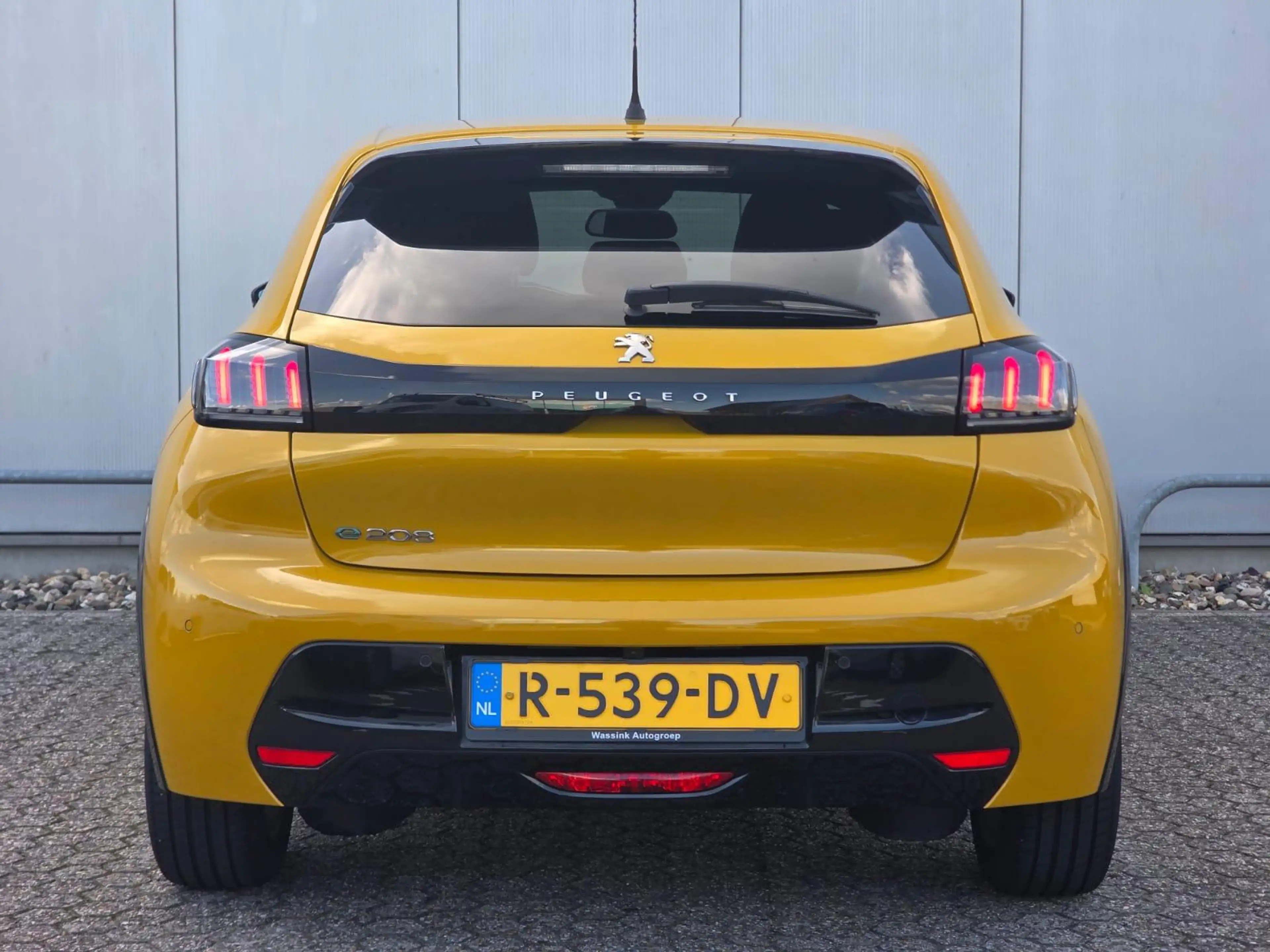 Peugeot e-208 EV Allure Pack 50 kWh Parkeercamera | Android Auto — photo 5