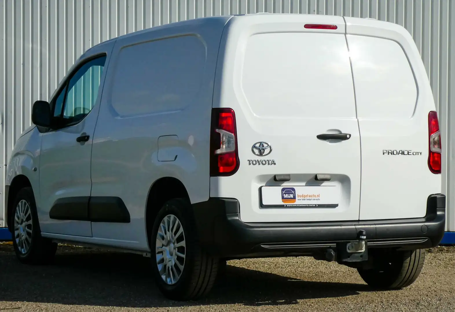 Toyota Proace City 1.5 D-4D Cool - 3 persoons Blanco - 2