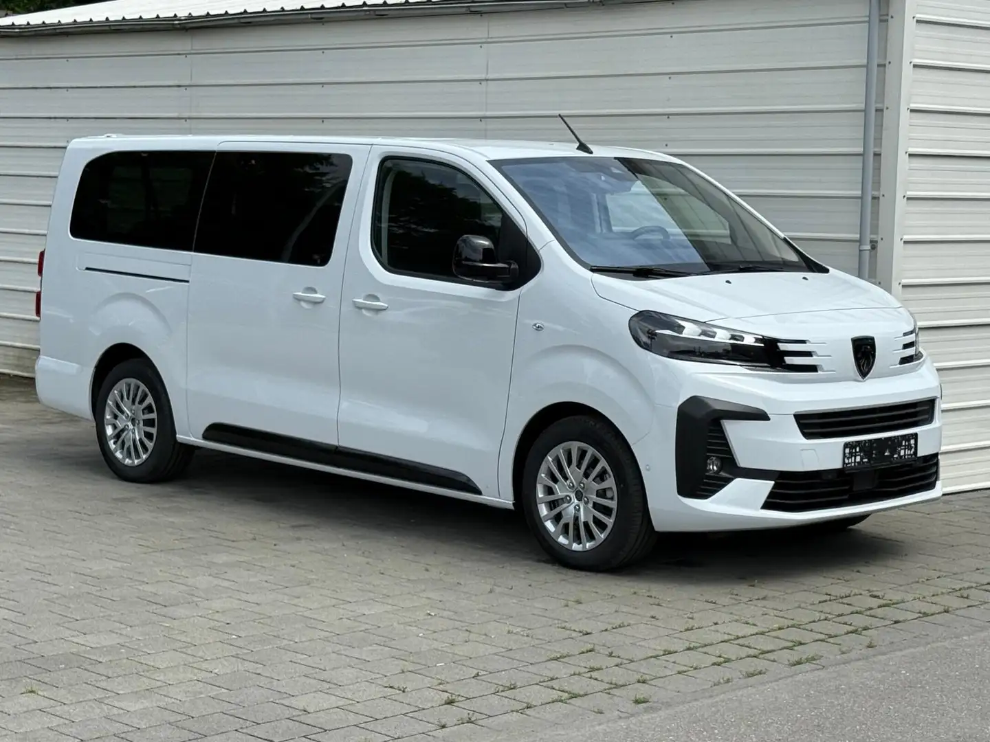 Peugeot Traveller Business L3 180 BHDI 9 Sitzer*NAVI*SHZ*PDC*Climtro Weiß - 2