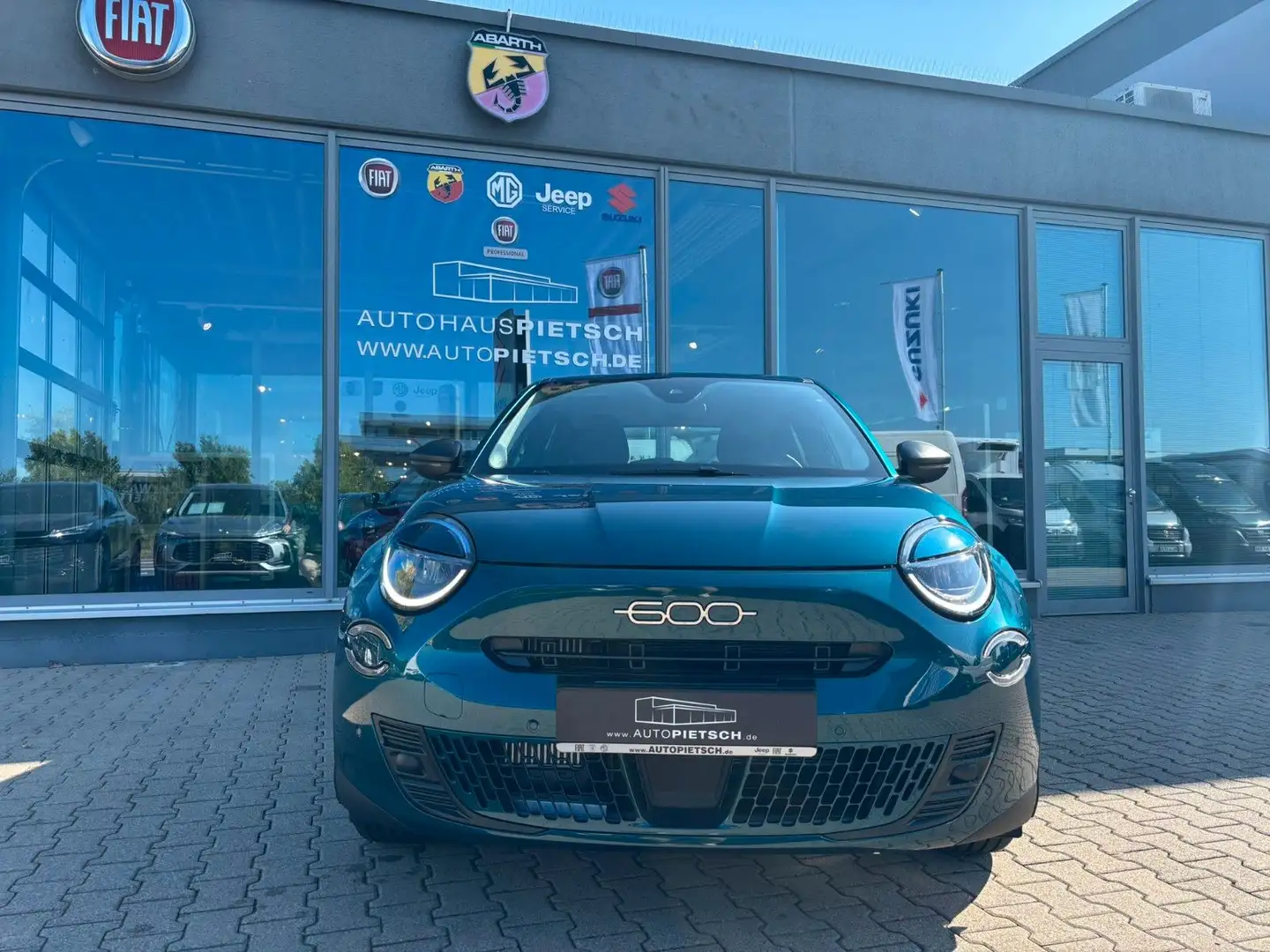 Fiat 600 Hybrid MY25 1.2 DCT Grün - 2