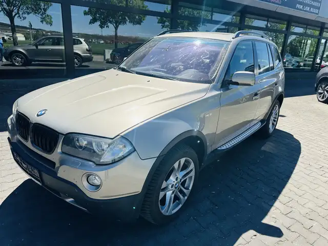 BMW X3 2.5si Automatic,Navi, Sitzheizung,Memory-Sitz,