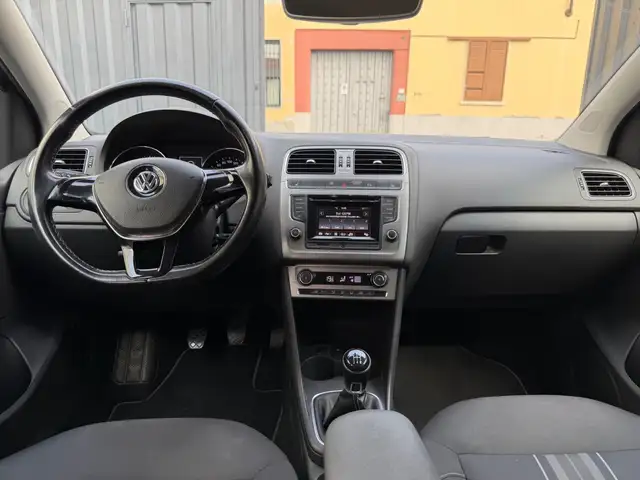 Volkswagen Polo view 7