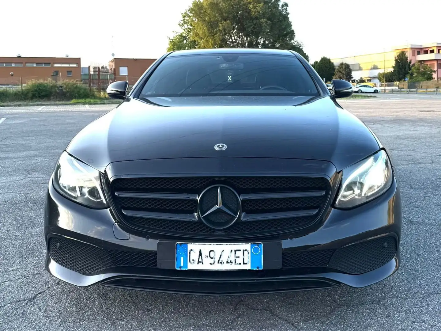 Mercedes-Benz E 220 d Business Sport auto Nero - 1