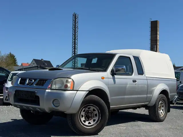 Nissan Navara NP300 Pick-up Double Cab 4X4
