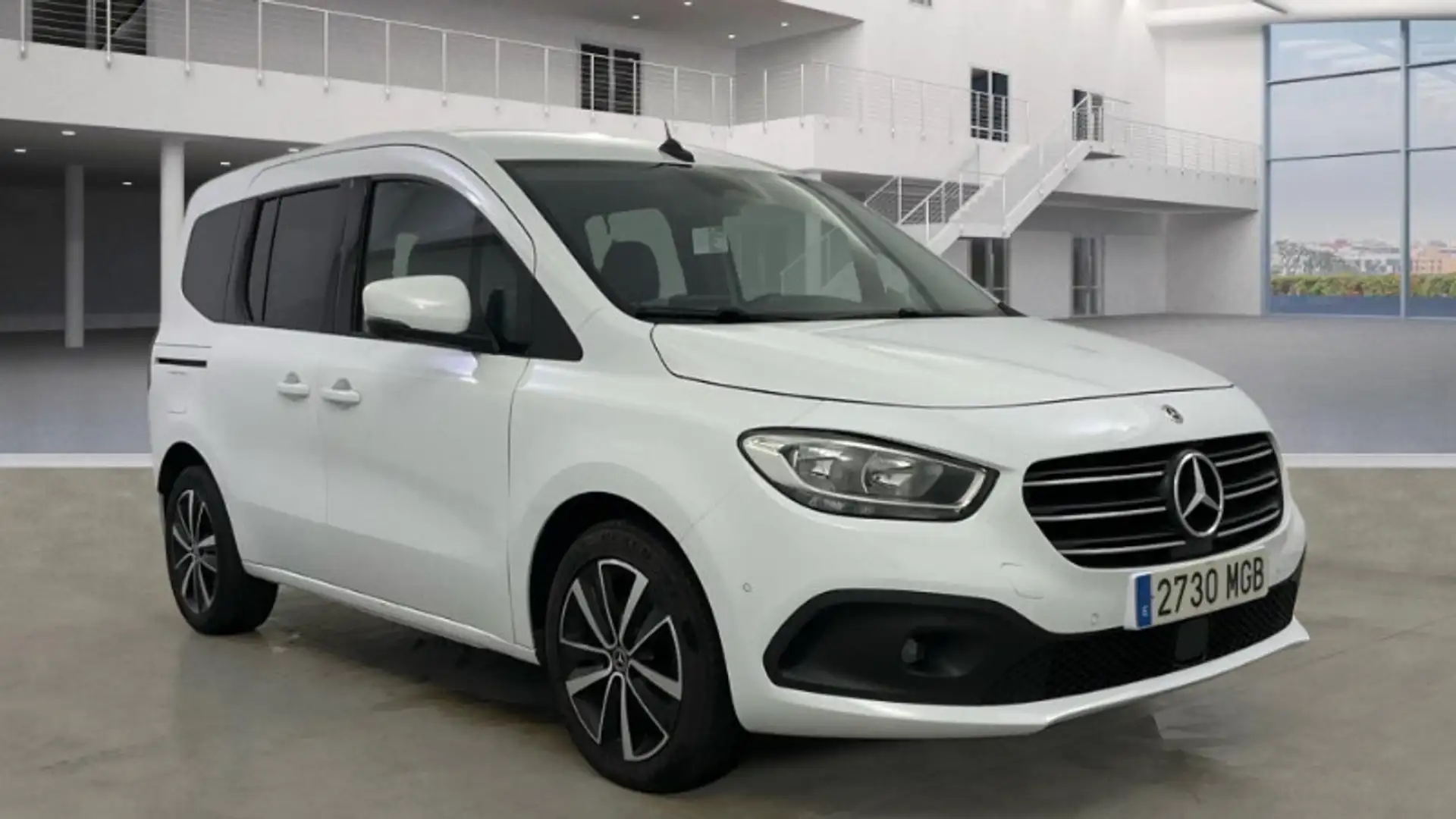 Mercedes-Benz T-Class T 180d Premium automatica 7m. pelle alcantara Blanc - 2