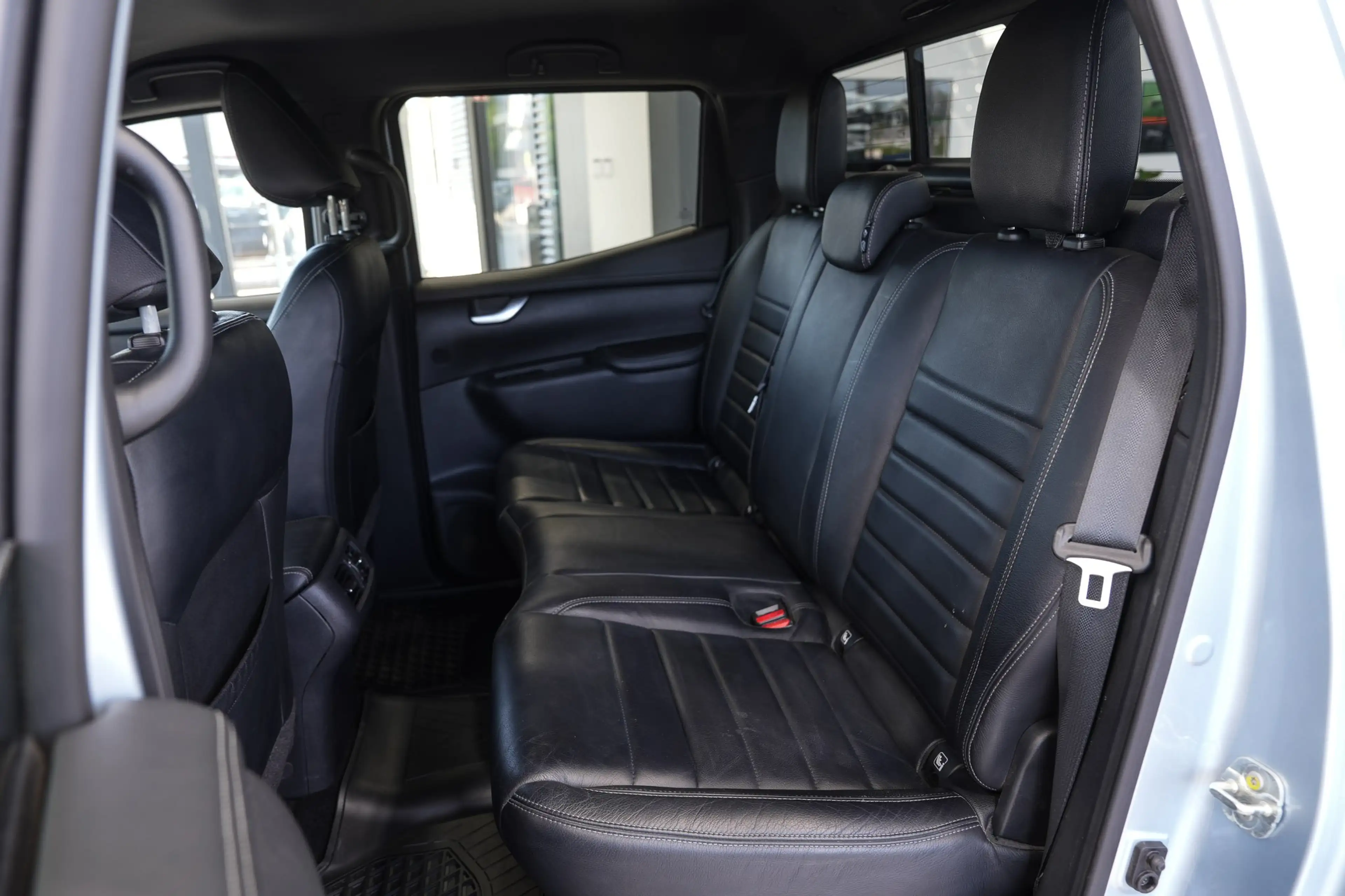 Mercedes-Benz X 350 d 4Matic*POWER-EDT.*STYLE.PCKGE*360°*LED* — photo 12
