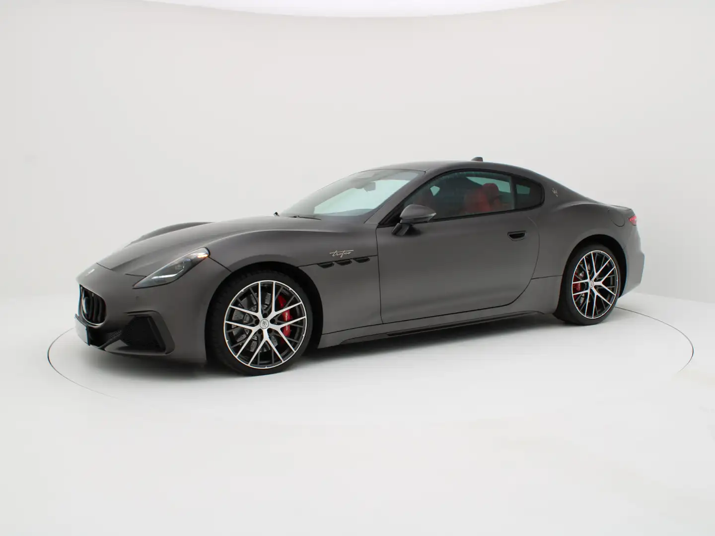 Maserati GranTurismo 3.0 BiTurbo V6 Trofeo AWD Gris - 1