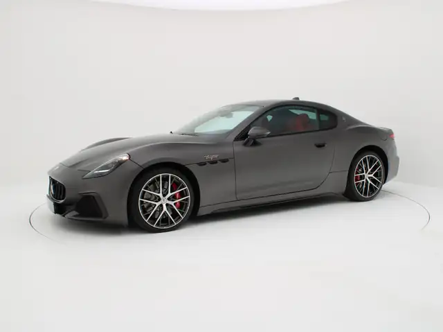 Maserati GranTurismo Trofeo - 3.0 V6 BiTurbo AWD