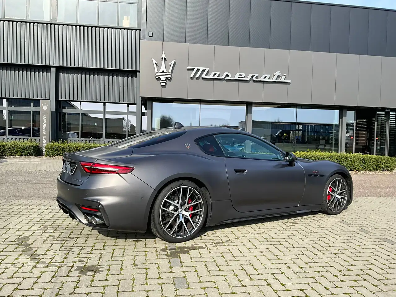 Maserati GranTurismo 2023