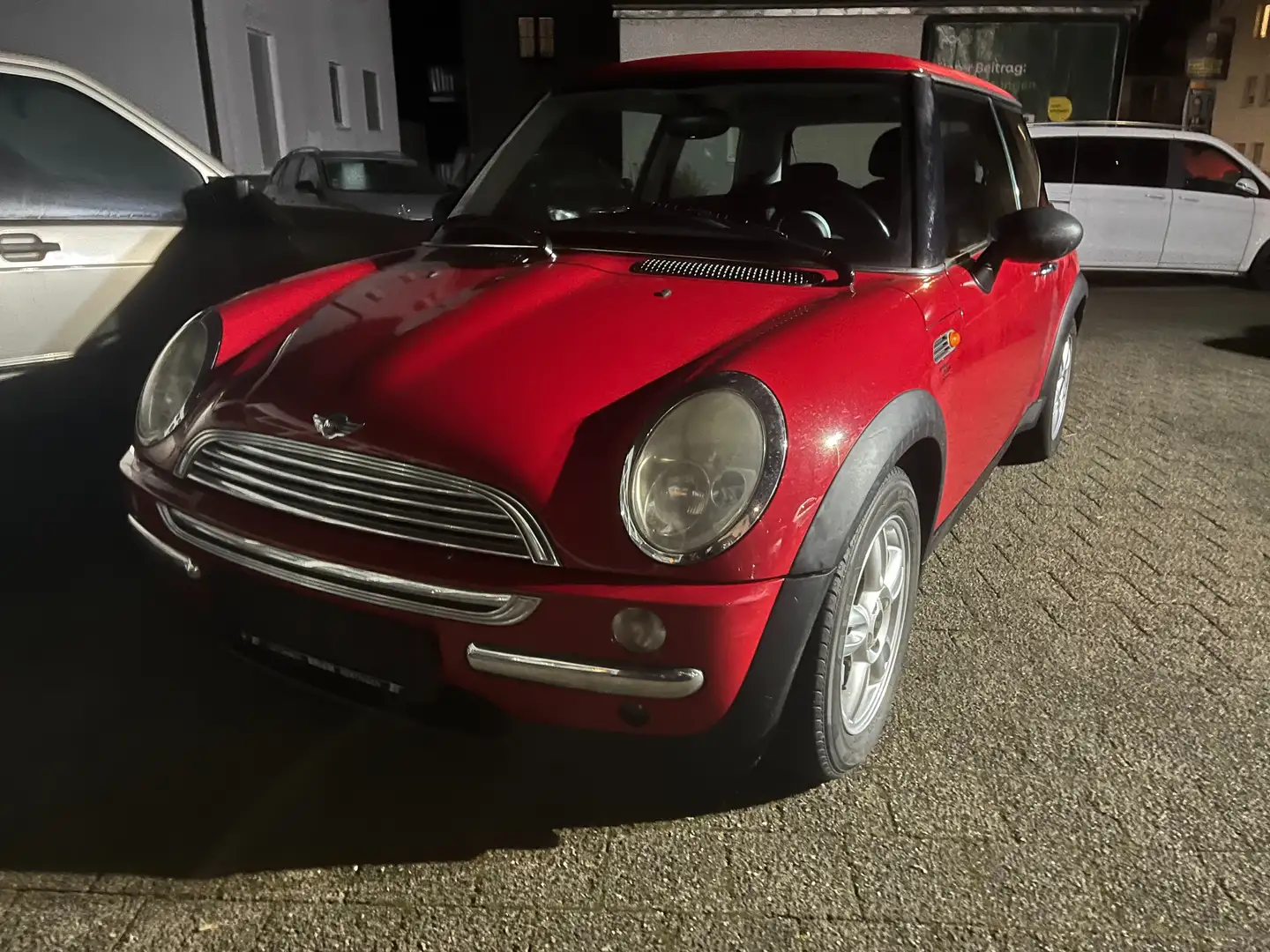 MINI One 1,6 16V ONE Rouge - 1