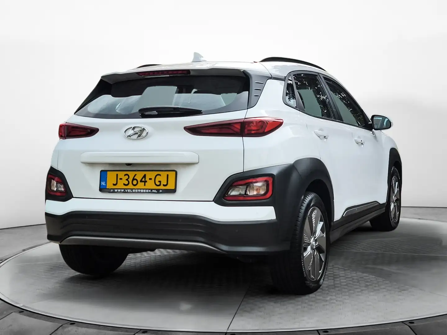 Hyundai KONA EV Comfort 64 kWh (204 PK) 1e-Eig. & Dealer-Onderh Fehér - 2