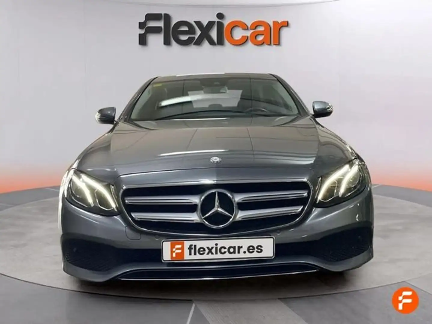 Mercedes-Benz E 220 +220+BlueTEC Gris - 2