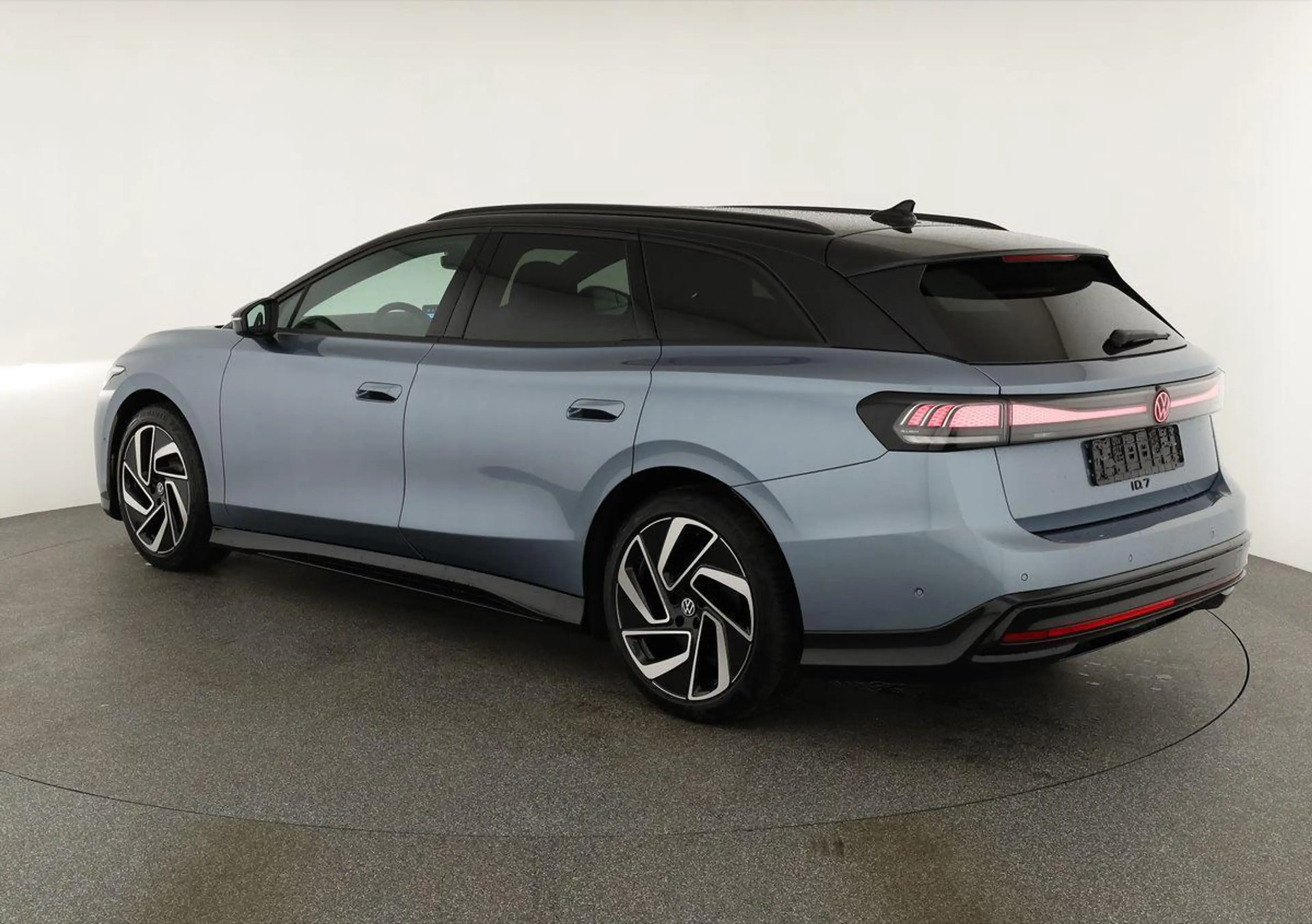Volkswagen ID.7 Pro 210 kW Tourer Black, AHK, HuD, IQ.Light, IQ... — photo 3